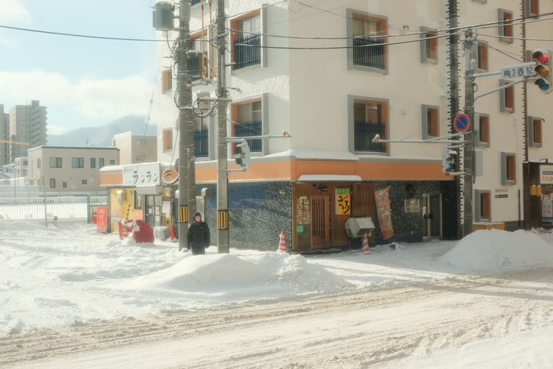 诏安县县长带队调研企业生产和项目建设